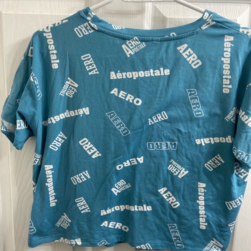 Aeropostale crop size small